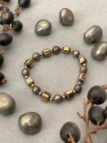 Abundance Shield Bracelet