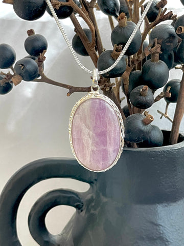 Kunzite Oval Pendant