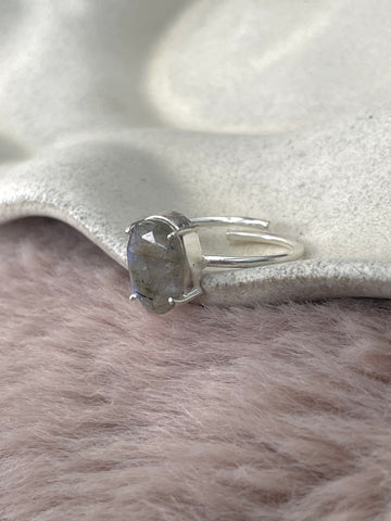 Labradorite Ring