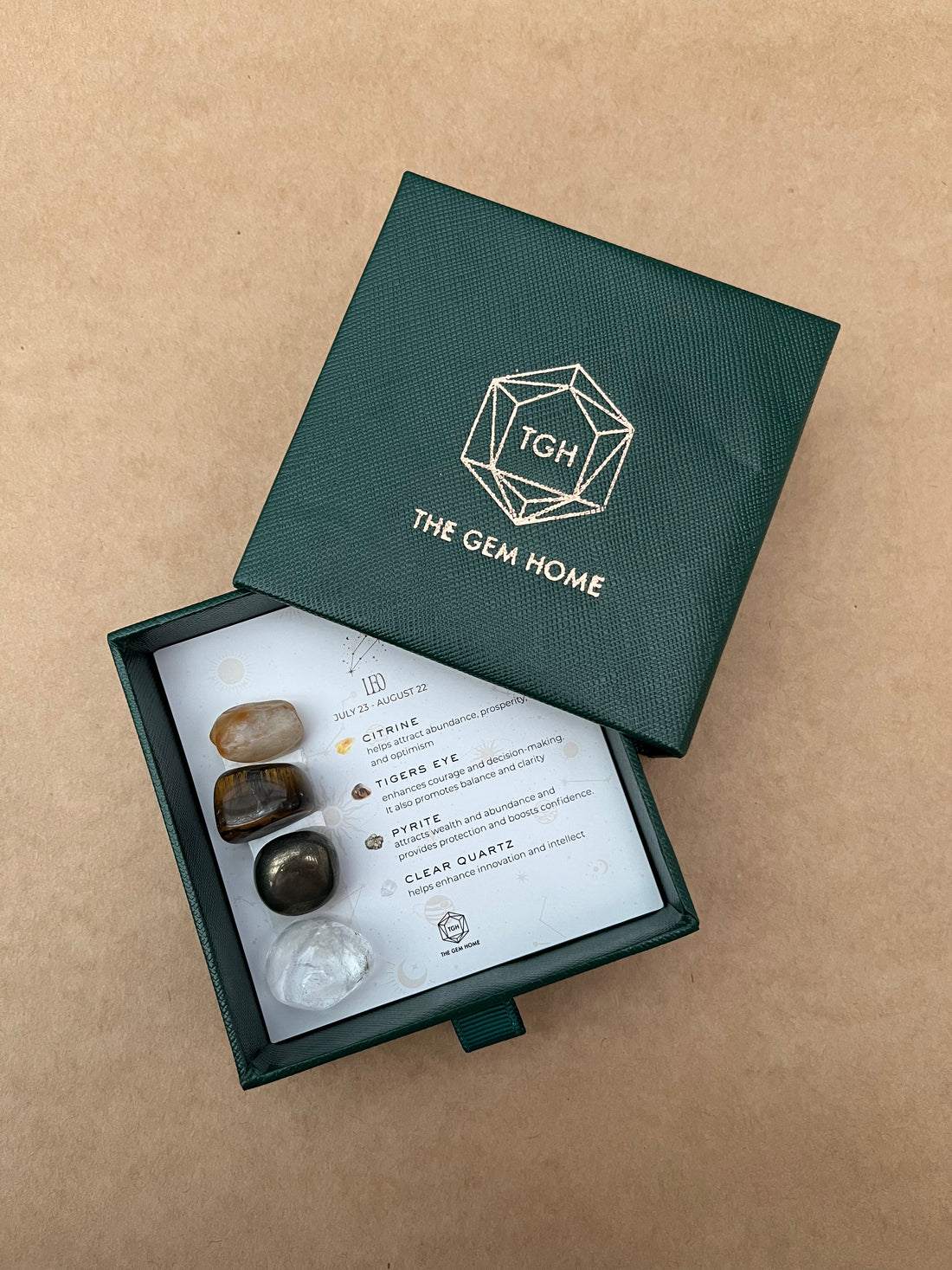 Leo Radiance Set (July 23 – August 22)