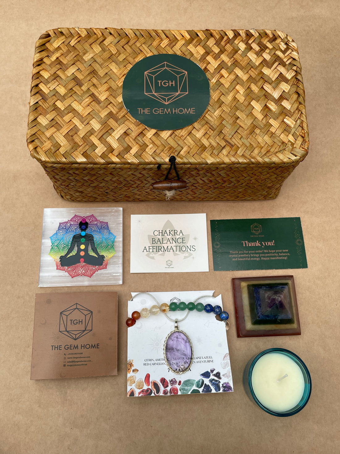 7 Chakra Hamper 🌈✨
